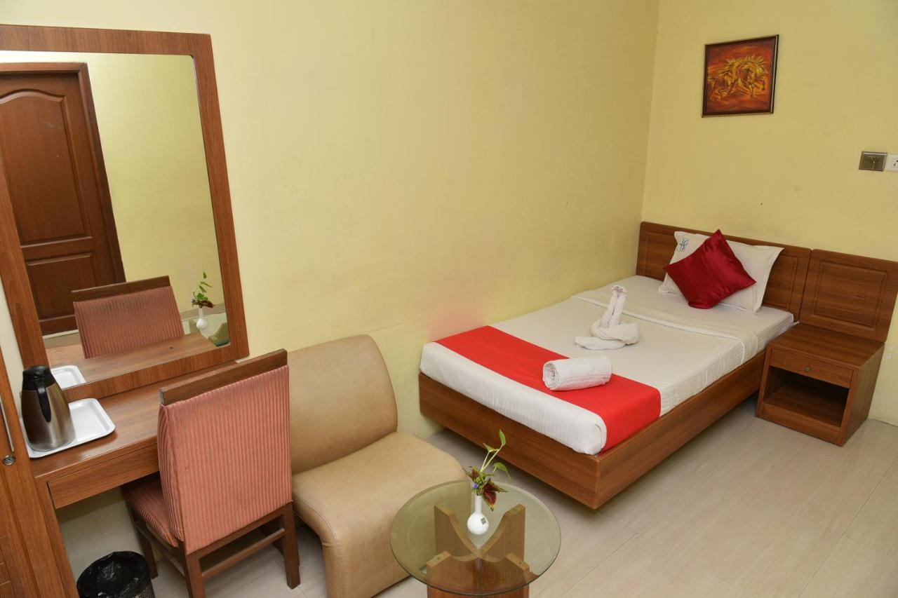 Hotel Sonas Tiruchirappalli Eksteriør billede